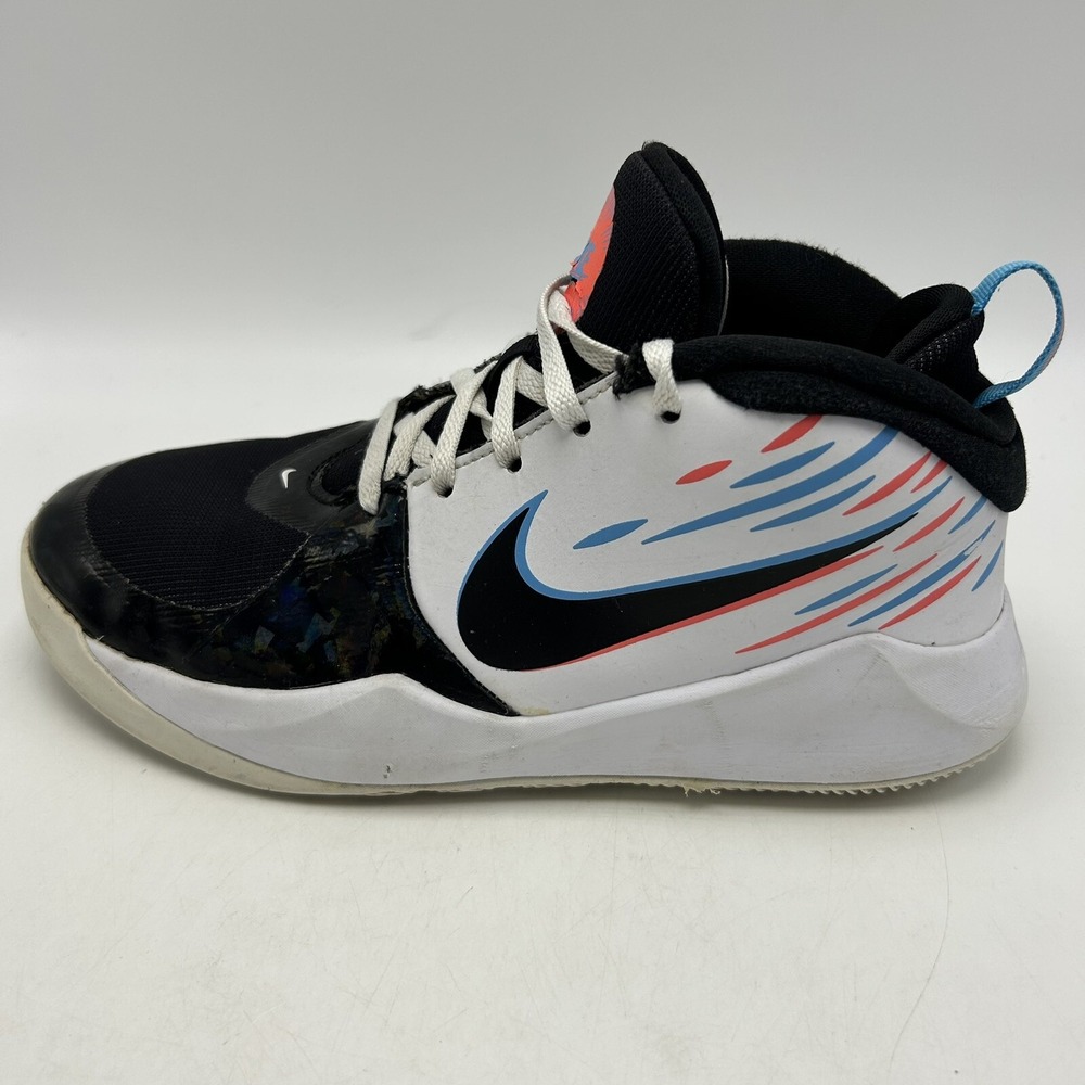 Nike Sneakers Boys 5 Y Team Hustle Basketball Shoes Black White Multi CV8970-001